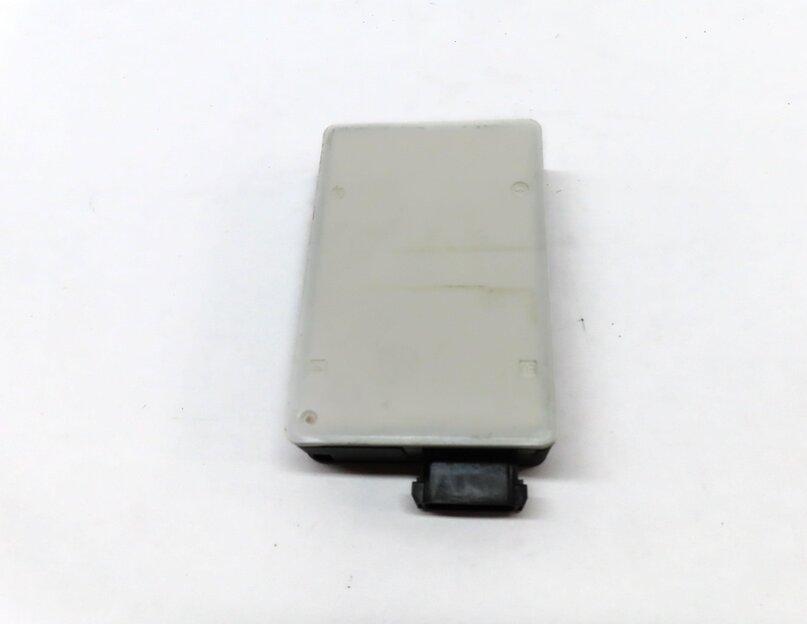 Thumbnail 4: 2015 MERCEDES B200e ELECTRIC (W242 W246) REAR BLIND SPOT RADAR SENSOR MODULE