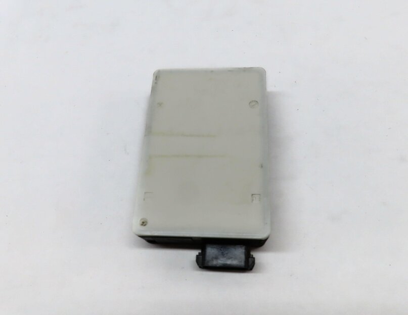 Thumbnail 4: 2015 MERCEDES B200e ELECTRIC (W242 W246) REAR BLIND SPOT RADAR SENSOR MODULE