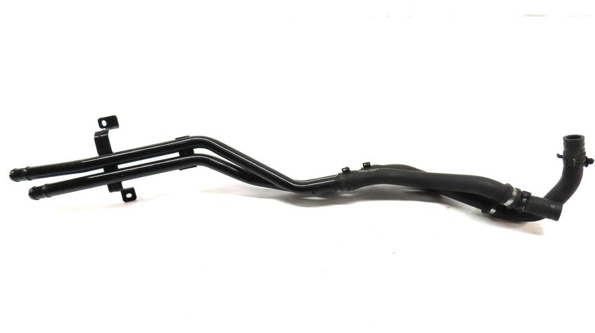 Thumbnail 2: 2015 MERCEDES B200e ELECTRIC (W242 W246) ENGINE MOTOR COOLING PIPE HOSE ASSEMBLY