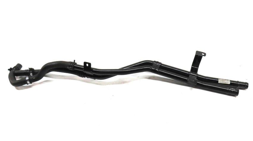 Thumbnail 5: 2015 MERCEDES B200e ELECTRIC (W242 W246) ENGINE MOTOR COOLING PIPE HOSE ASSEMBLY