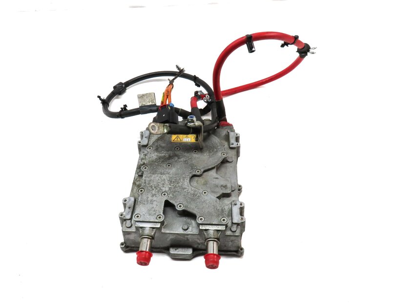 Thumbnail 2: 2015 MERCEDES B200e ELECTRIC (W242 W246) HIGH VOLTAGE BATTERY DC CONVERTER