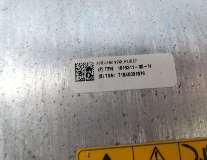 Thumbnail 9: 14-16 MERCEDES B ELECTRIC (W242) HIGH VOLTAGE CONVERTER w/ CABLE