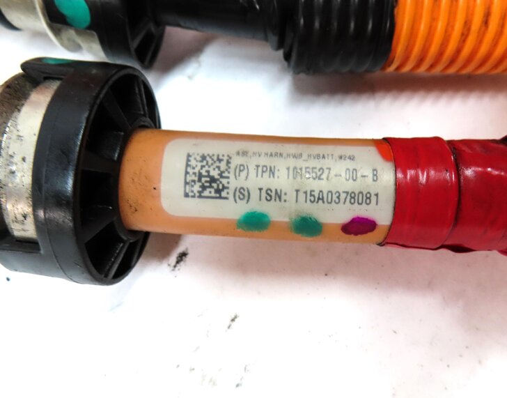 Thumbnail 6: 2015 MERCEDES B200e ELECTRIC (W242 W246) HIGH VOLTAGE BATTERY CABLE