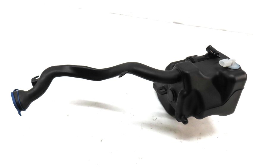 Thumbnail 4: 13-19 MERCEDES B-CLASS (W242 W246) WINDSHIELD WASHER FLUID TANK w/ PUMP