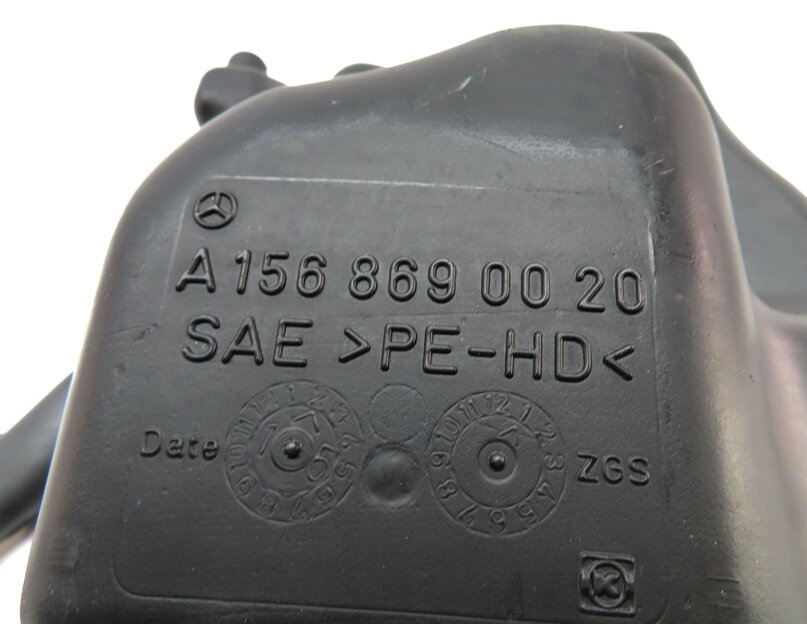 Thumbnail 7: 13-19 MERCEDES B-CLASS (W242 W246) WINDSHIELD WASHER FLUID TANK w/ PUMP