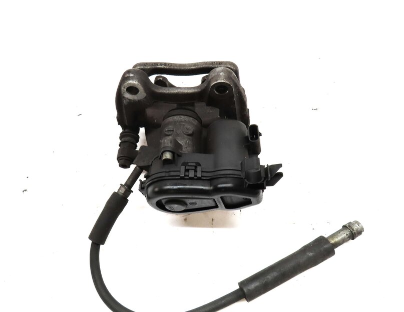 Thumbnail 5: 14-17 MERCEDES B ELECTRIC (W242) REAR RIGHT PASSENGER BRAKE CALIPER w/ ACTUATOR