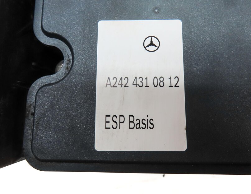Thumbnail 6: 14-17 MERCEDES B200 B250 ELECTRIC (W242) ABS BRAKE PUMP w/ MODULE