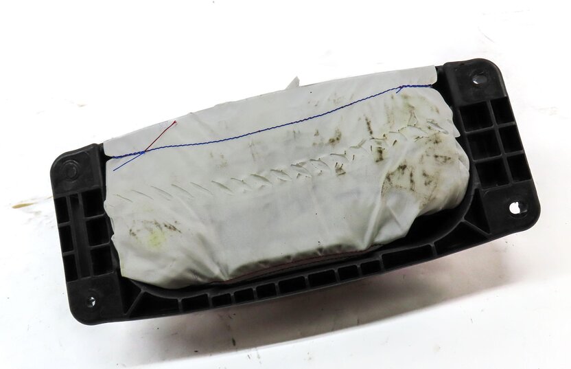 Thumbnail 3: 14-19 MERCEDES B CLASS (W242 W246) FRONT RIGHT PASSENGER DASH AIRBAG AIR BAG