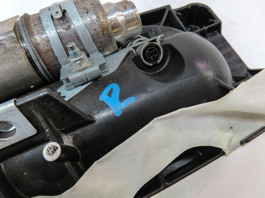 Thumbnail 7: 14-19 MERCEDES B CLASS (W242 W246) FRONT RIGHT PASSENGER DASH AIRBAG AIR BAG