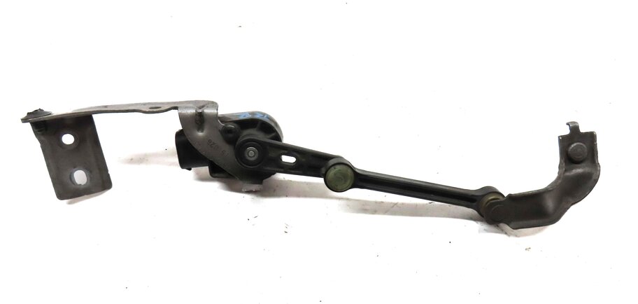 Thumbnail 4: 2015 MERCEDES B200e ELECTRIC (W242 W246) REAR RIGHT SUSPENSION HEIGHT SENSOR