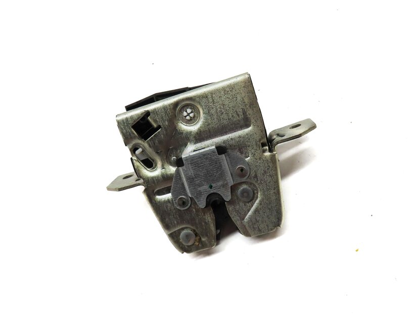 Thumbnail 3: 2015 MERCEDES B200e ELECTRIC (W242 W246) REAR TRUNK LOCK LATCH ACTUATOR