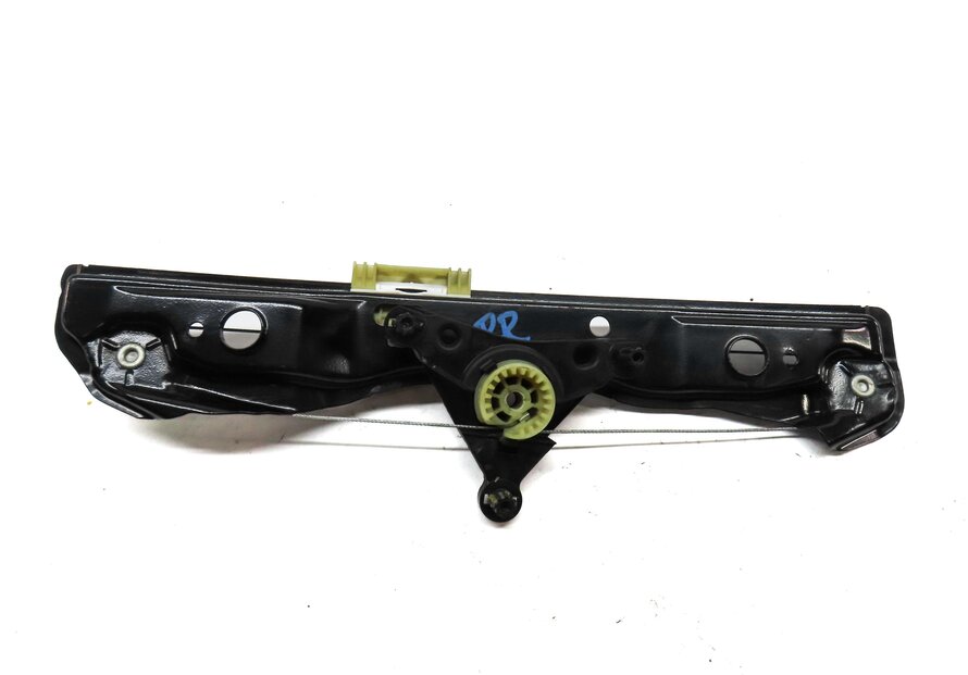 Thumbnail 5: 14-17 MERCEDES B ELECTRIC (W242) REAR RIGHT DOOR WINDOW REGULATOR