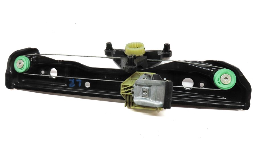 Thumbnail 2: 14-17 MERCEDES B ELECTRIC (W242) REAR LEFT DOOR WINDOW REGULATOR