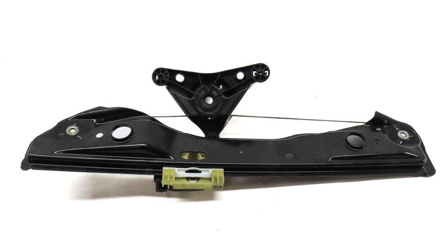 Thumbnail 5: 14-17 MERCEDES B ELECTRIC (W242) REAR LEFT DOOR WINDOW REGULATOR