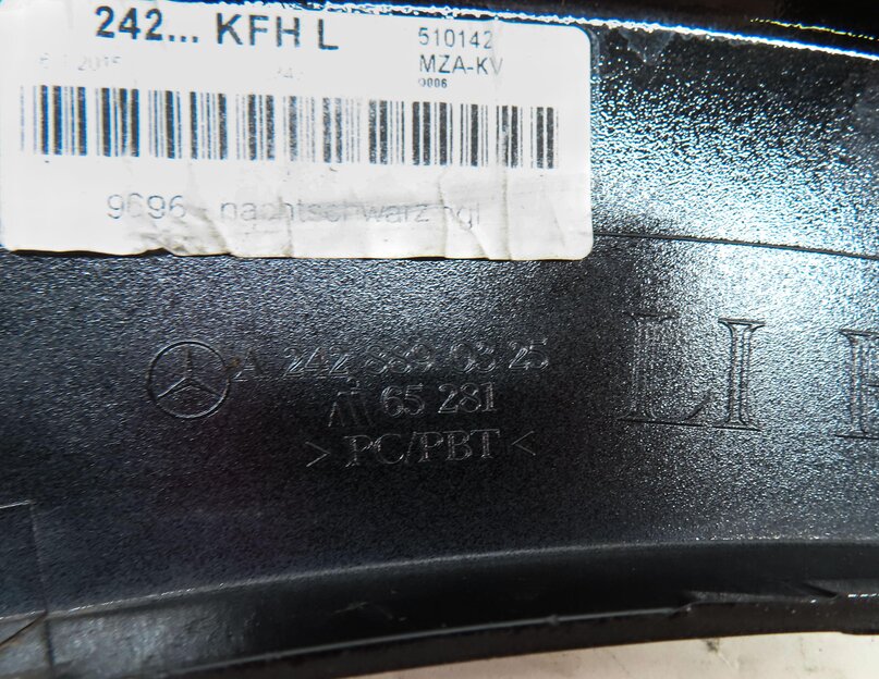 Thumbnail 7: 15-17 MERCEDES B ELECTRIC (W242) REAR LEFT WHEEL ARCH FENDER FLARE (BLACK)