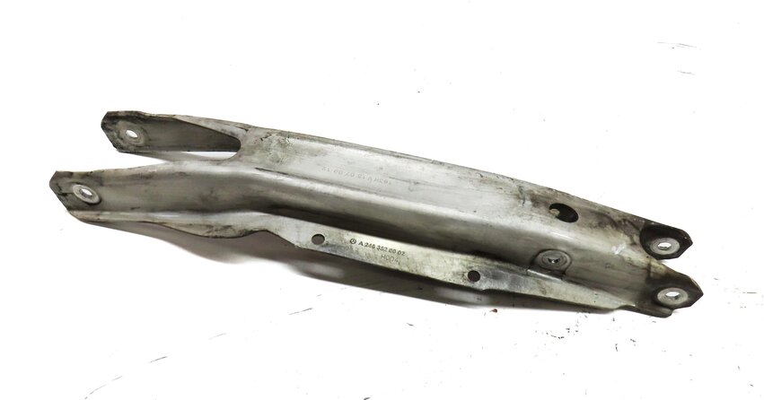 Thumbnail 10: 14-17 MERCEDES B ELECTRIC (W242) REAR LOWER SPRING PERCH CONTROL ARM SET