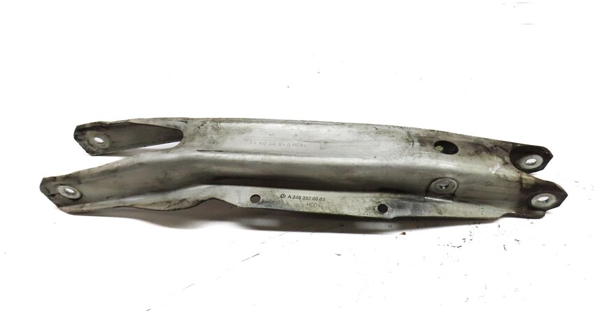 Thumbnail 11: 14-17 MERCEDES B ELECTRIC (W242) REAR LOWER SPRING PERCH CONTROL ARM SET