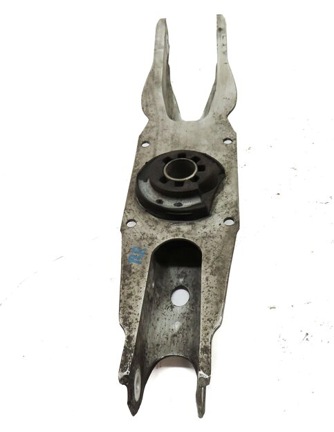 Thumbnail 15: 14-17 MERCEDES B ELECTRIC (W242) REAR LOWER SPRING PERCH CONTROL ARM SET