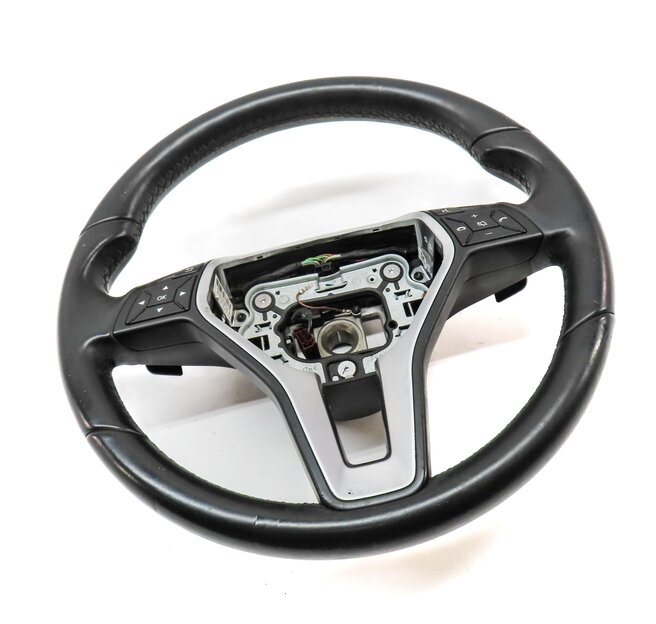Thumbnail 3: 15-20 MERCEDES B GLA CLASS (W242 X156) 3-SPOKE STEERING WHEEL w/ SHIFT PADDLES