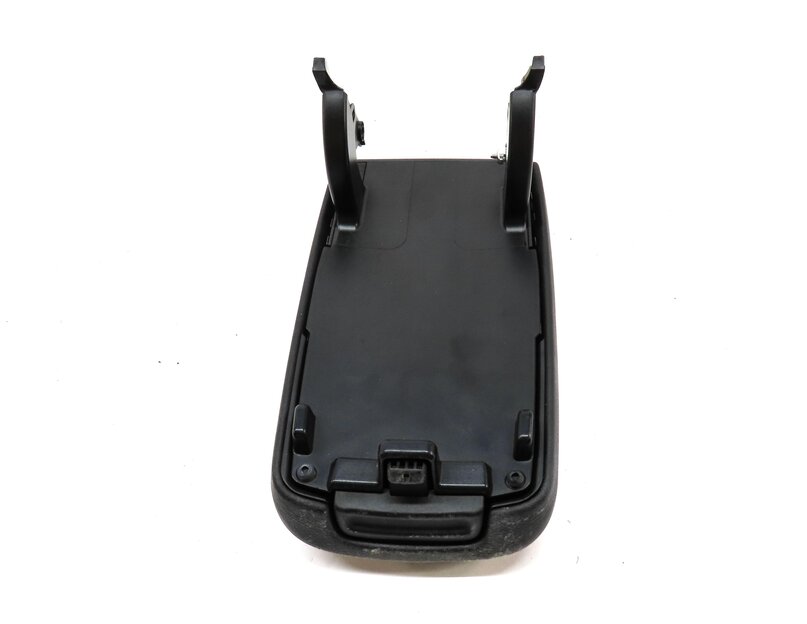 Thumbnail 5: 15-19 MERCEES B250 CLA45 CLA250 (C117 W242) FRONT CENTER CONSOLE ARMREST (BLACK)