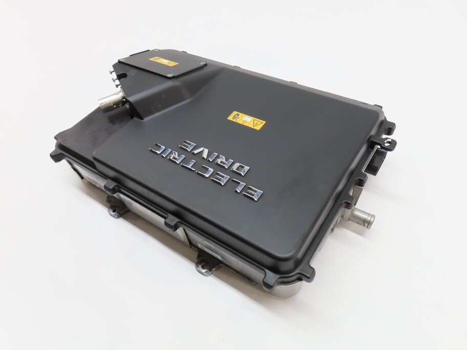 Thumbnail 4: 14-17 MERCEDES B ELECTRIC (W242) BATTERY CHARGER INVERTER CONVERTER DRIVE MOTOR