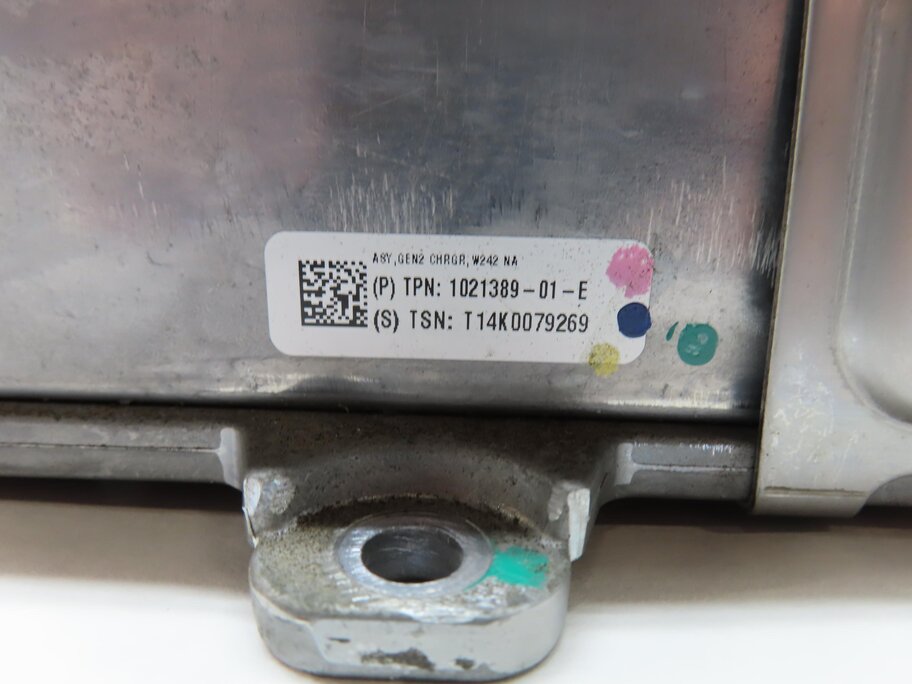 Thumbnail 8: 14-17 MERCEDES B ELECTRIC (W242) BATTERY CHARGER INVERTER CONVERTER DRIVE MOTOR