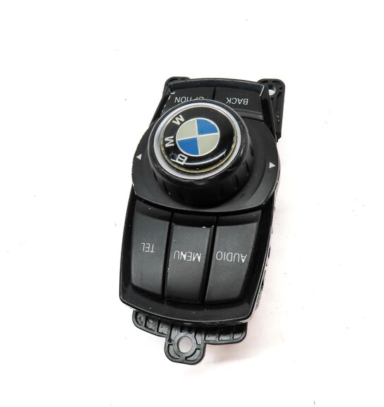 Thumbnail 4: 2013 BMW 328i SEDAN (F30) iDRIVE MEDIA CONTROL KNOB & SWITCH BUTTON PANEL