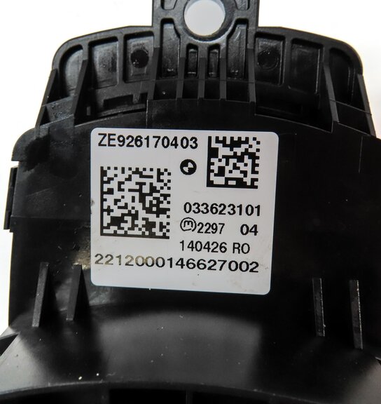 Thumbnail 6: 2013 BMW 328i SEDAN (F30) iDRIVE MEDIA CONTROL KNOB & SWITCH BUTTON PANEL