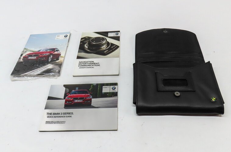 Thumbnail 2: 2013 BMW 328i SEDAN (F30) OWNERS MANUAL BOOKLET SET 3 w/ CARRYING CASE