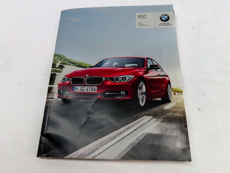 Thumbnail 5: 2013 BMW 328i SEDAN (F30) OWNERS MANUAL BOOKLET SET 3 w/ CARRYING CASE