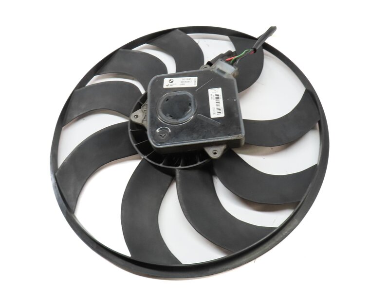 Thumbnail 5: 12-16 BMW 2 3 4 SERIES (F22 F30 F31 F32) RADIATOR ELECTRIC COOLING FAN w/ SHROUD