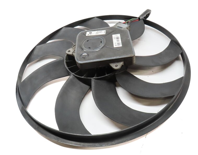 Thumbnail 6: 12-16 BMW 2 3 4 SERIES (F22 F30 F31 F32) RADIATOR ELECTRIC COOLING FAN w/ SHROUD