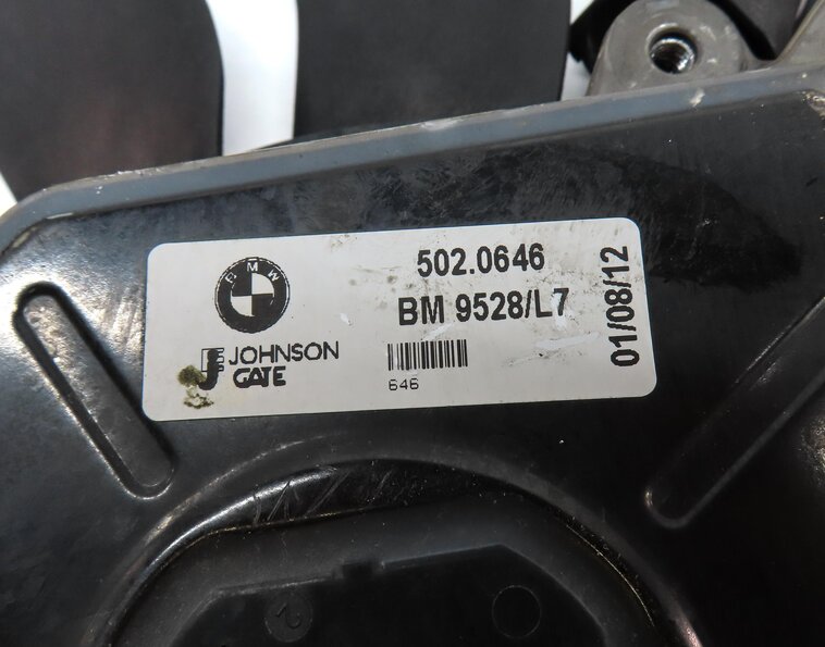 Thumbnail 7: 12-16 BMW 2 3 4 SERIES (F22 F30 F31 F32) RADIATOR ELECTRIC COOLING FAN w/ SHROUD