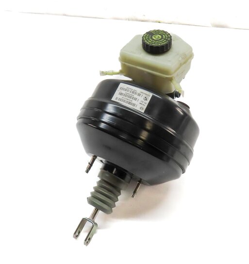 2013 BMW 328i SEDAN (F30) POWER BRAKE BOOSTER w/ MASTER CYLINDER & RESERVOIR