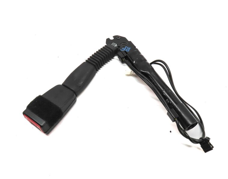 Thumbnail 2: 12-19 BMW 2 3 4 M3 (F22 F32 F33 F34 F36) FRONT RIGHT PASSENGER SEATBELT RECEIVER