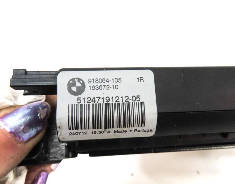 Thumbnail 6: 2013 BMW 328i SEDAN (F30) REAR HATCH TRUNK LOCK LATCH ACTUATOR 51247191212