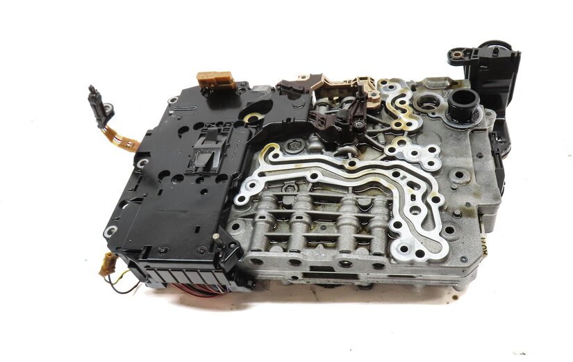 Thumbnail 4: 2013-2015 AUDI A6 A7 (C7 4G8) 3.0L AWD QUATTRO - TRANSMISSION VALVE BODY