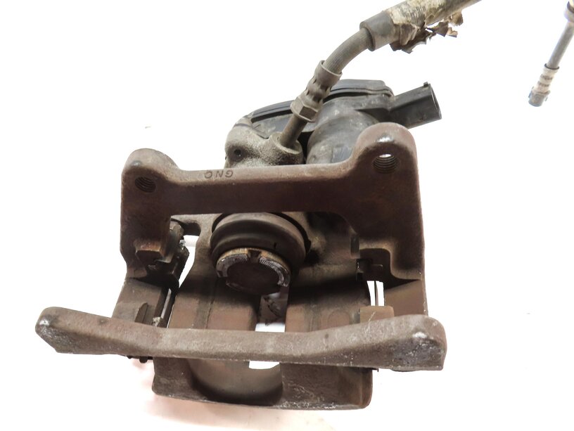Thumbnail 5: 2012-2018 AUDI A6 A7 (C7) RIGHT PASSENGER REAR DISC BRAKE CALIPER (300mm ROTOR)