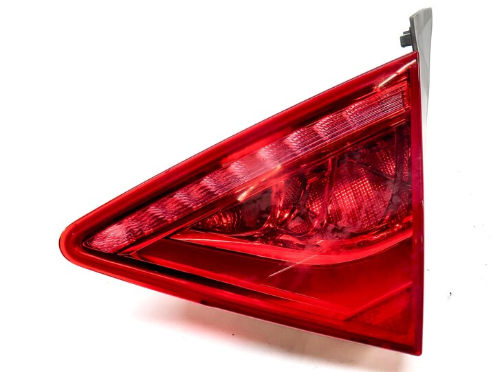 Thumbnail 4: 2012-2015 AUDI A7 S7 (C7 4G8) REAR RIGHT INNER TRUNK TAILLIGHT LIGHT LAMP (LED)