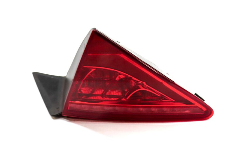 Thumbnail 5: 2012-2015 AUDI A7 S7 (C7 4G8) REAR RIGHT INNER TRUNK TAILLIGHT LIGHT LAMP (LED)