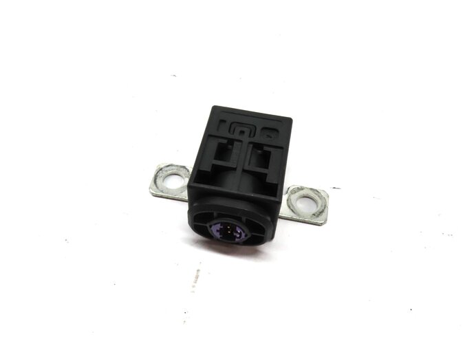 2015 AUDI A7 (C7 4G8) BATTERY OVERLOAD PROTECTION SWITCH 4F0915519