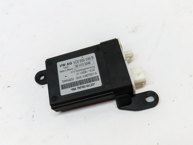 Thumbnail 3: 2015 AUDI A7 (C7 4G8) FRONT RIGHT PASSENGER SEAT CONTROL MODULE 5C6959339B