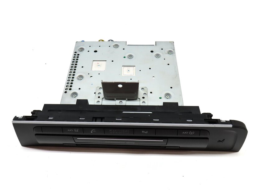Thumbnail 5: 2015 AUDI A7 (C7 4G8) STEREO RADIO HEAD UNIT CD PLAYER w/ CONTROL BUTTON PANEL