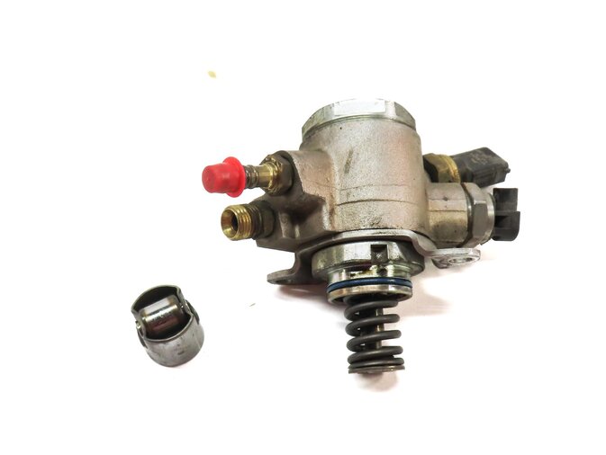 Thumbnail 2: 12-17 AUDI A6 A7 A8 Q5 Q7 S4 S5 (B8 8K 8T C7 4L) 3.0L HIGH PRESSURE FUEL PUMP