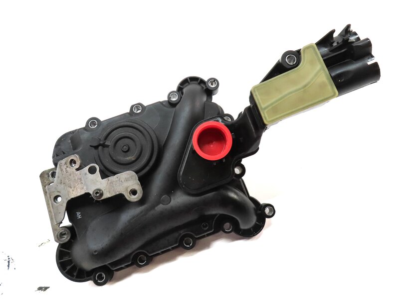 Thumbnail 3: 2015 AUDI A7 (C7 4G8) 3.0L SUPER CTUA ENGINE OIL AIR SEPERATOR VALVE 06E127233N