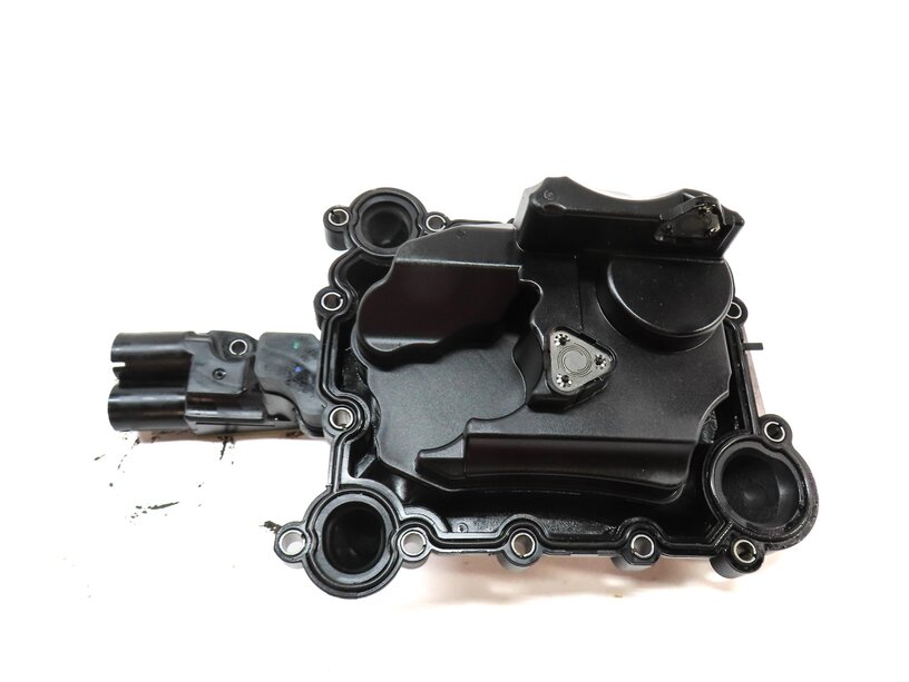 Thumbnail 6: 2015 AUDI A7 (C7 4G8) 3.0L SUPER CTUA ENGINE OIL AIR SEPERATOR VALVE 06E127233N