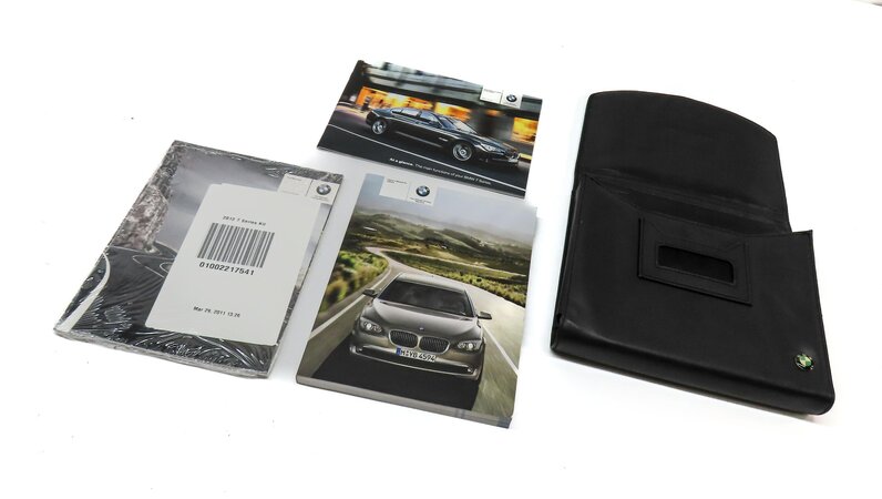 2012 BMW 750i (F01) OWNERS MANUAL BOOKLET SET 3 w/ CARRYING CASE (BLACK)