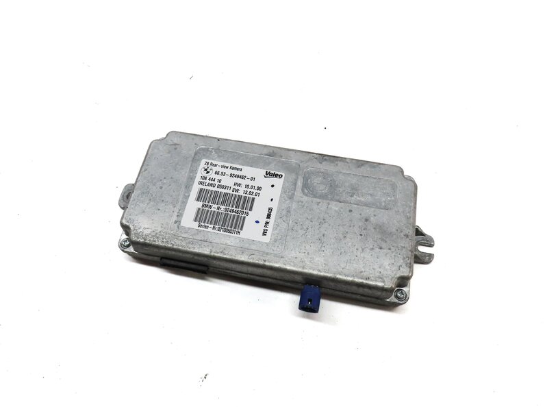 10-19 BMW 2 3 4 5 6 7 SERIES F01 F02 F10 F12 F22 F30 F32 REARVIEW CAMERA MODULE