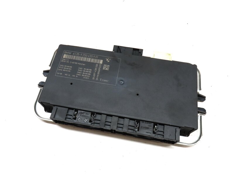 10-17 BMW 5 6 7 M5 X3 X4 (F06 F10 F12 F25 F26) FRM III BODY LIGHT MODULE 3-PLUG