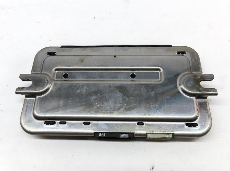 Thumbnail 5: 10-17 BMW 5 6 7 M5 X3 X4 (F06 F10 F12 F25 F26) FRM III BODY LIGHT MODULE 3-PLUG